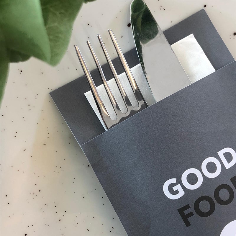 Muster für Bestecktaschen mit Text - Craft On Table
