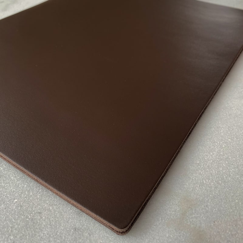 Dunkelbraune beschichtete Leder-Menükarte - Craft On Table