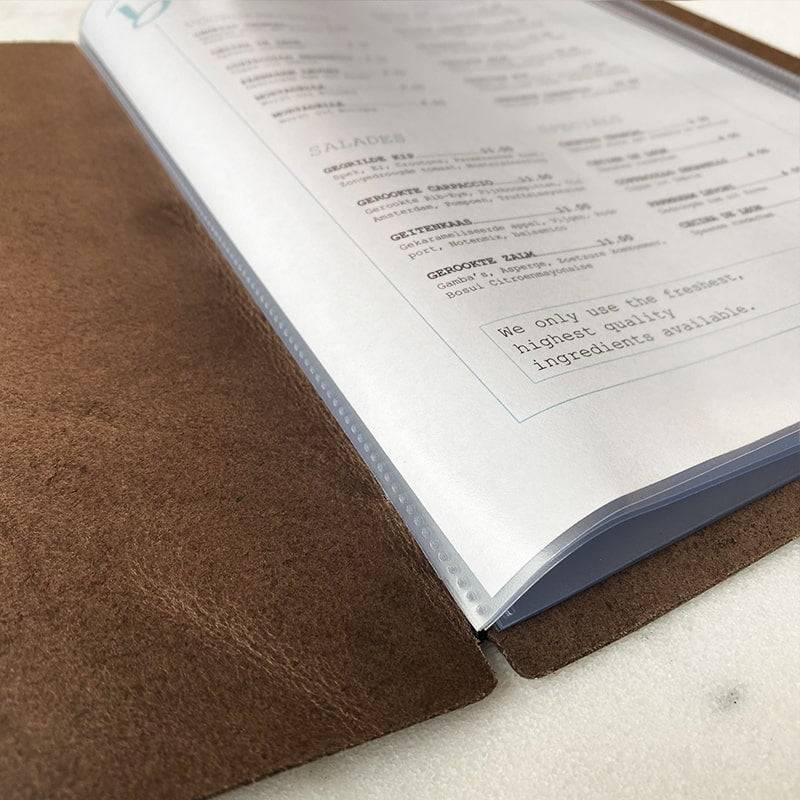 'Taupe Pull Up' Speisekarten aus Leder - Craft On Table