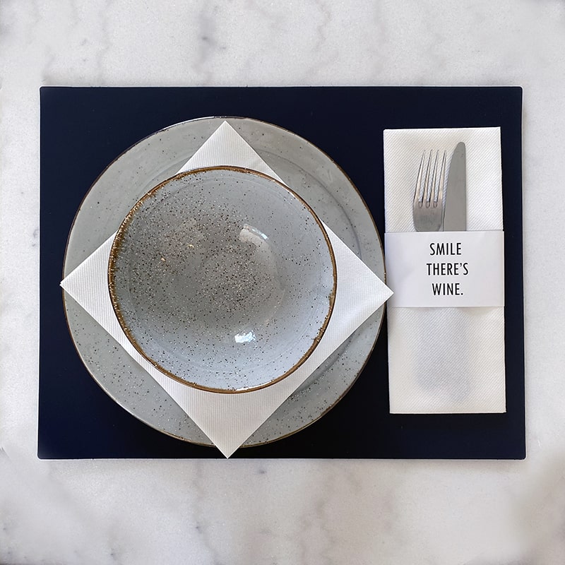 Lederen placemats - Craft On Table